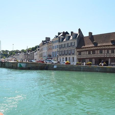 Appartement Le Phare Au Pied Du Port Saint-Valery-en-Caux Exterior photo